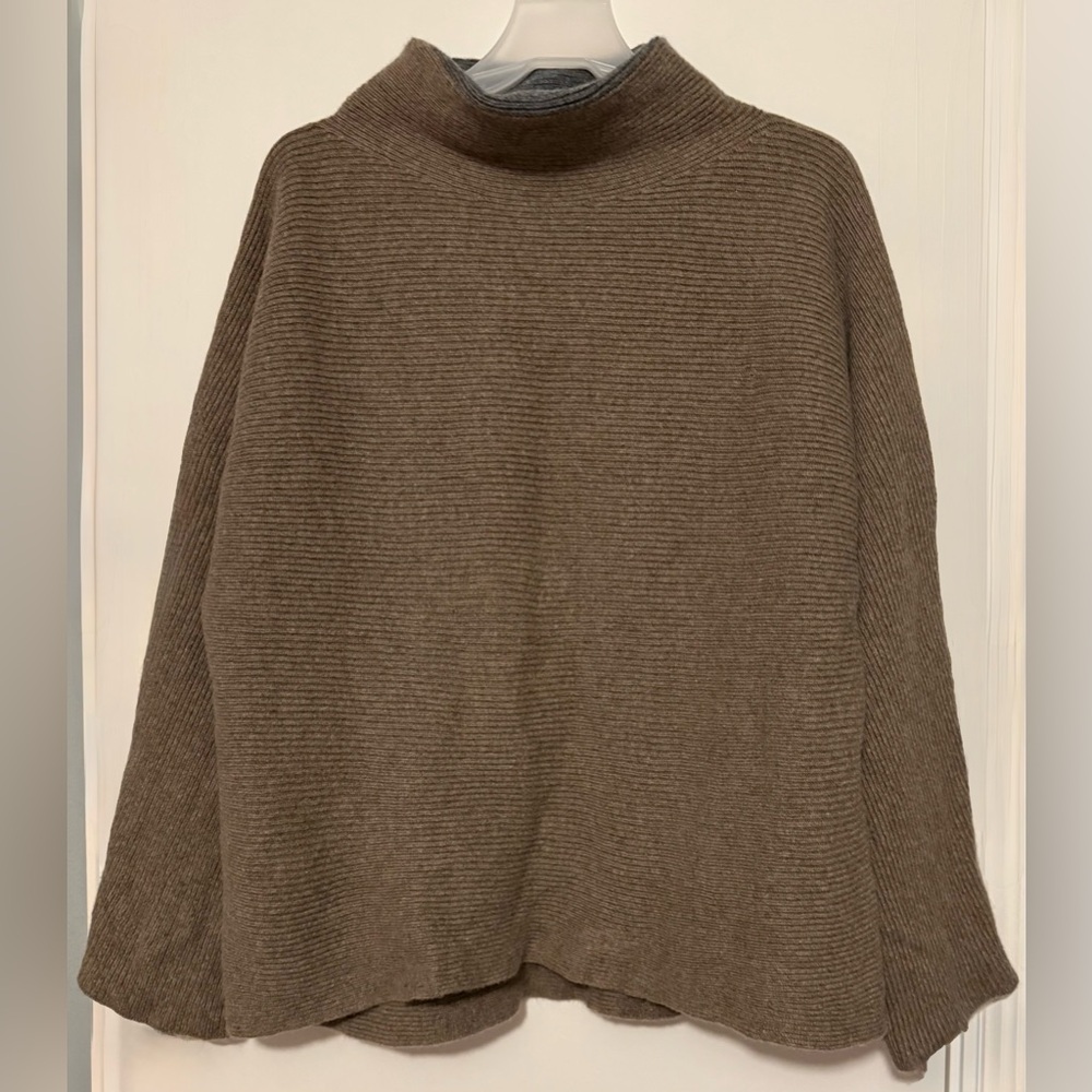 Vince mock neck wool cashmere sweater two tone funnel neck Size M